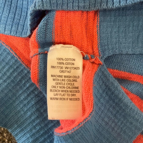 Women’s Mossimo blue and pink horizontal striped lightweight sweater, Small - Picture 4 of 4